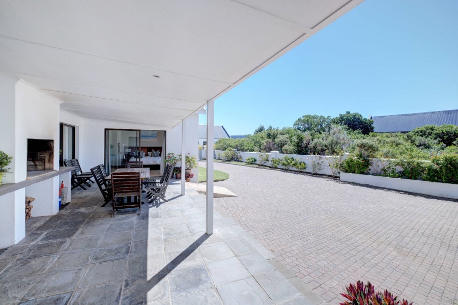 4 Bedroom Property for Sale in St Francis Links Eastern Cape